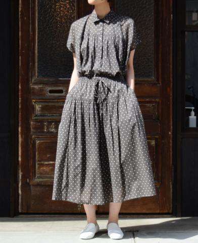 SOIL 〜COTTON VOILE DOT PRINT SET-UP STYLE (GREY BA…