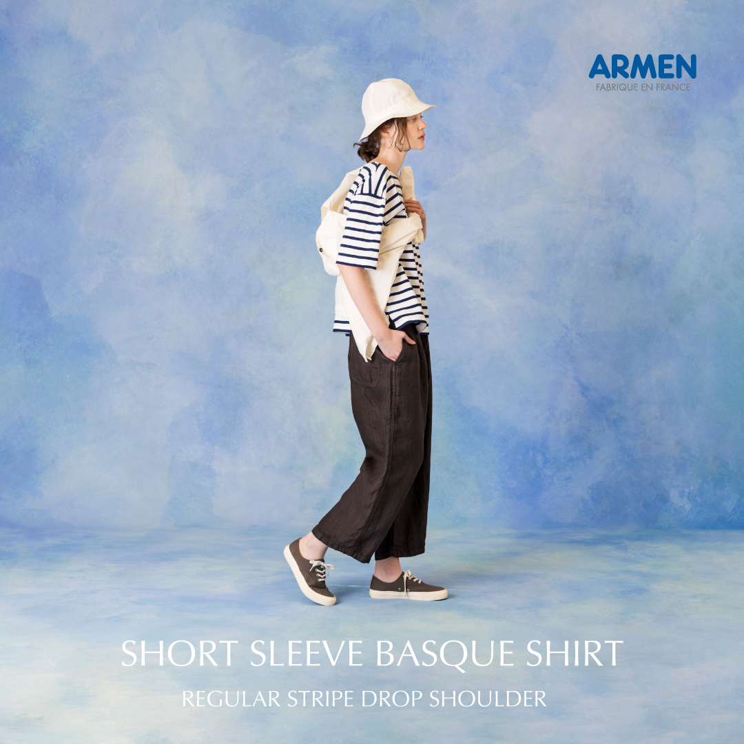 初夏を彩るボーダー柄、大人のカジュアルスタイル -ARMEN SHORT SLEEVE