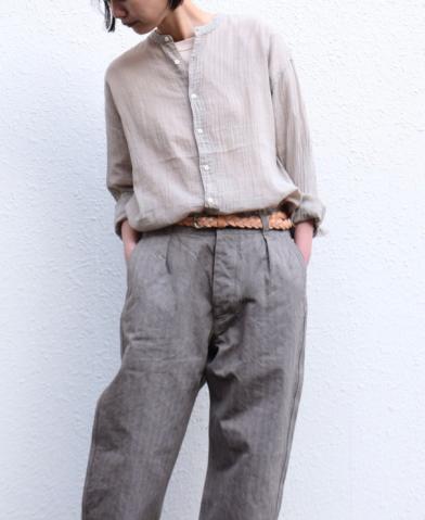 ARMEN 〜HEAVY WEIGHT HERRINGBONE ONE-TUCK PANTS × G…