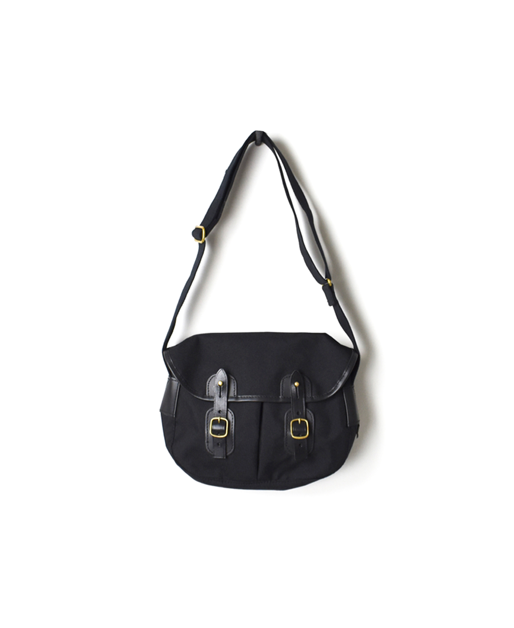 ●NQG0853P (バッグ) 600 DENIER PVC SOPHIE (S) WITH BACK POCKET