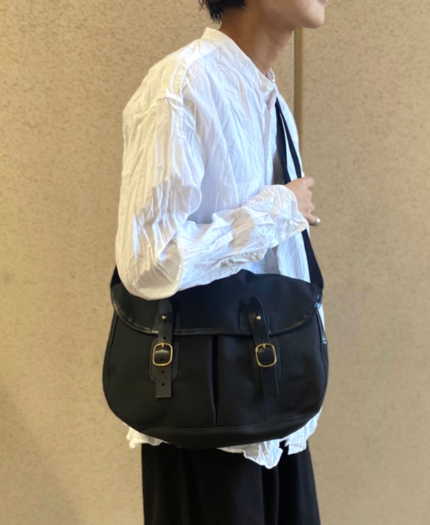 NQG0852P (バッグ) 600 DENIER PVC SHOPIE (M) WITH BLACK POCKET