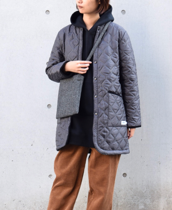 NAM1651 (コート) POLYxFLEECE HEAT QUILT NO COLLAR COAT