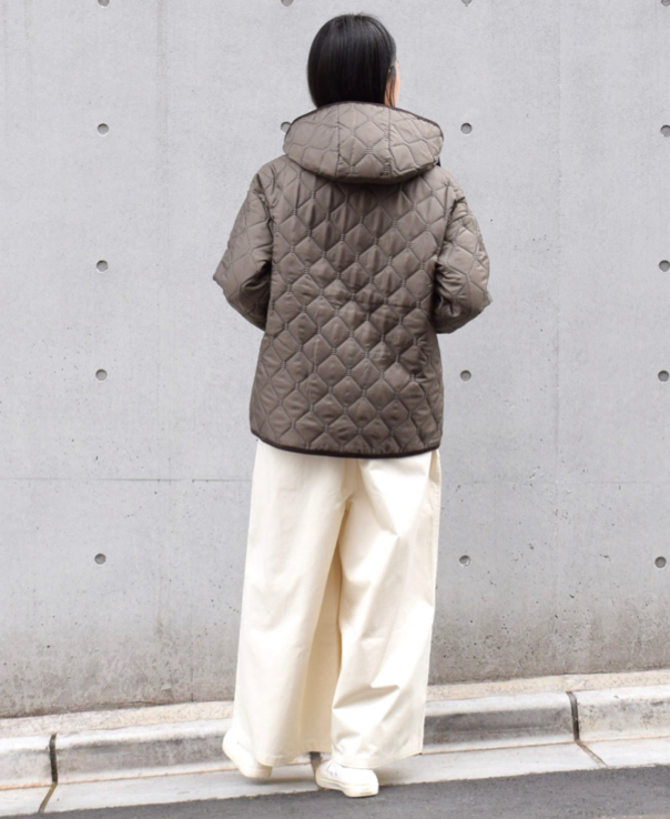 NAM2153PP POLY×POLY HEAT QUILT OVERSIZED HOODED JACKET WITH RIBBED CUFF