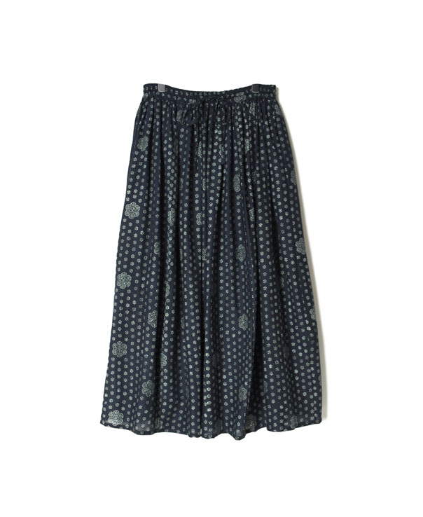 NMDS22175 DOT FLOWER BLOCK PRINT GATHERED SKIRT WITH PINTUCK