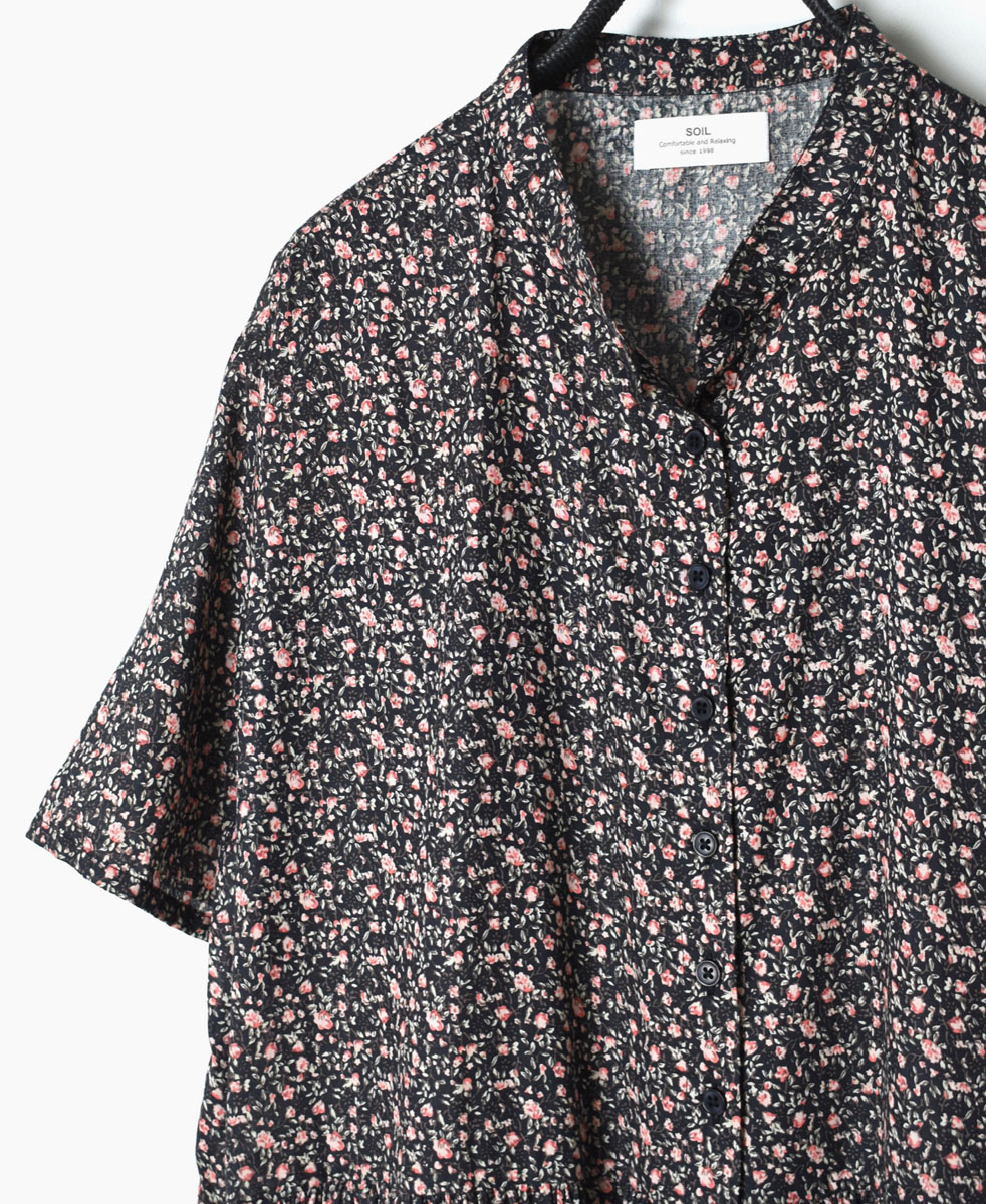 NSL22074 (ワンピース) COTTON VOILE SMALL FLOWER PRINT BANDED COLLAR S/SL DRESS