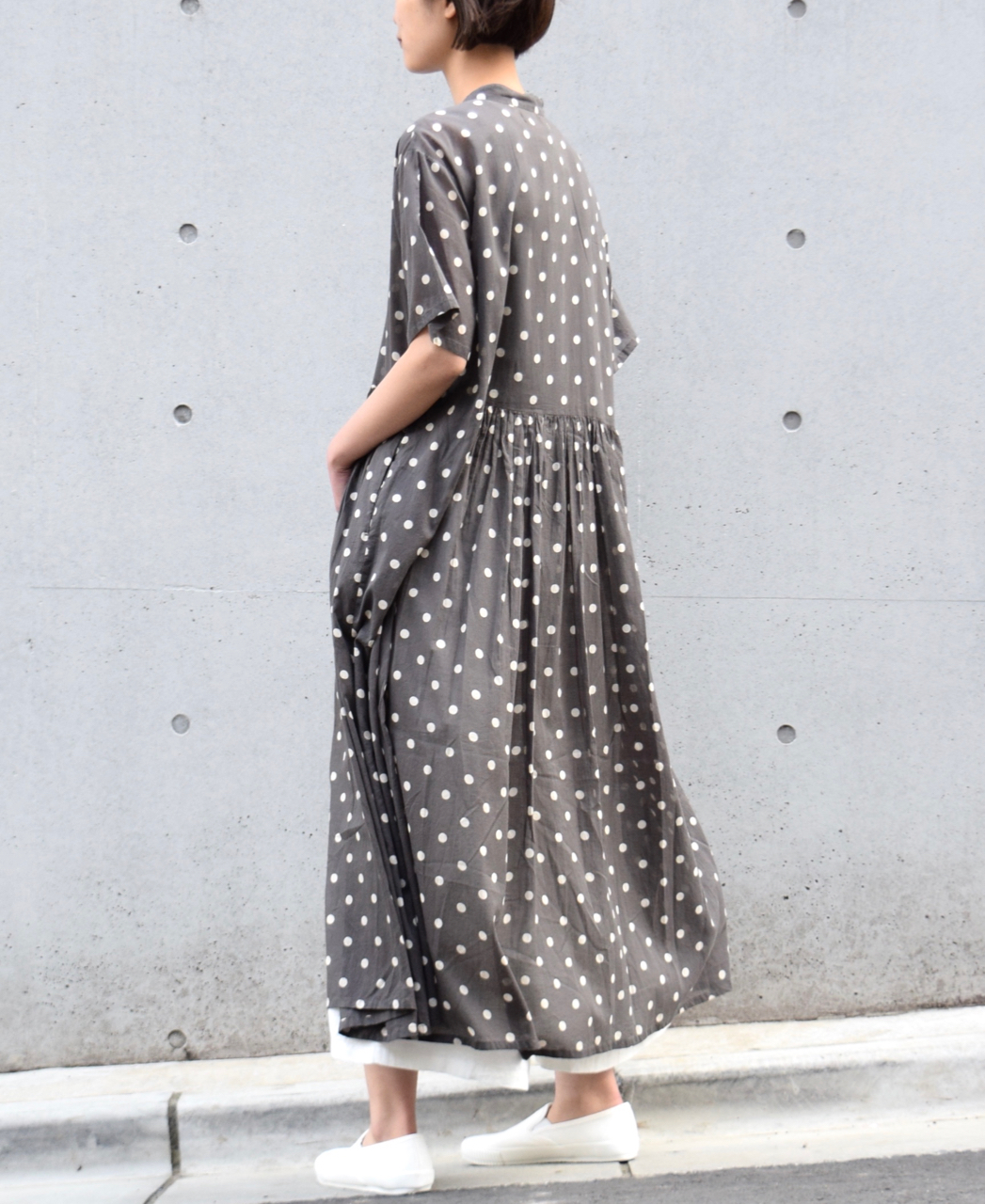 NSL22013 (ワンピース) COTTON VOILE DOT PRINT BANDED COLLAR DRESS