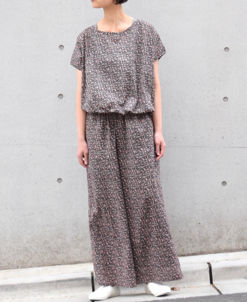 NSL22076 (パンツ) COTTON VOILE SMALL FLOWER PRINT WIDE EASY PANTS