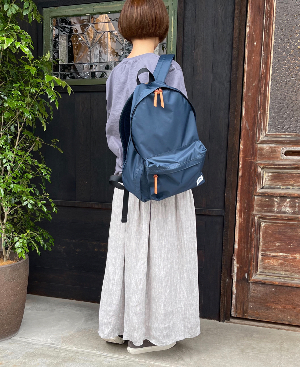 PNAM1611 (バッグ) NYLON DAYPACK