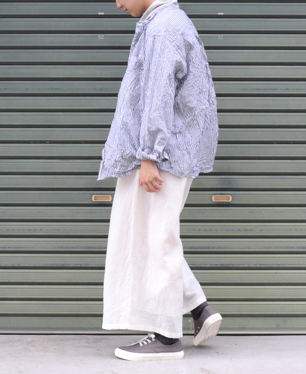 NVL1951BSW (シャツ) COTTON STRIPE BANDED COLLAR L/SL OVERSIZED SHIRT