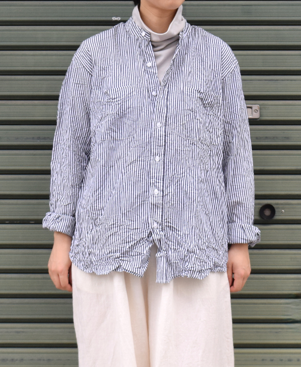 NVL1951BSW (シャツ) COTTON STRIPE BANDED COLLAR L/SL OVERSIZED SHIRT