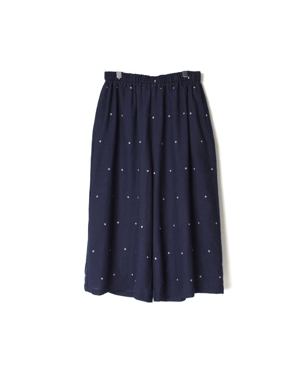 INMDS22745 (パンツ) BOILED WOOL DOT JACQUARD EASY PANTS WITH HAND STITCH