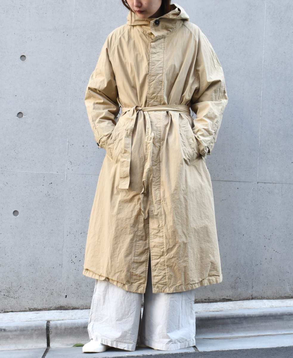 NHT2301TC (コート) LIGHT WEIGHT COTTON OVERDYE HOODED COAT WITH BELT