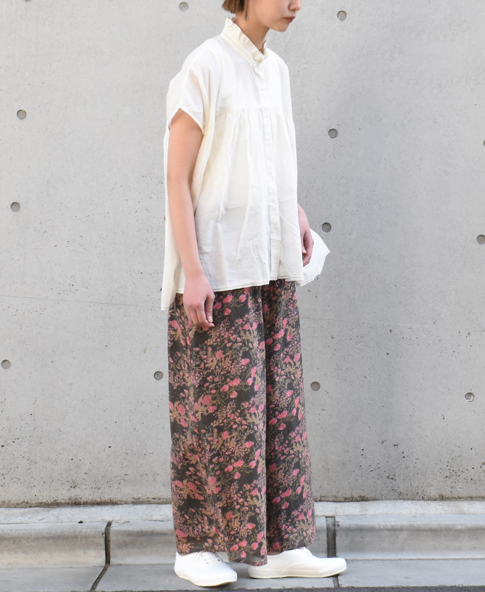 NSL23076 (パンツ) COTTON FLOWER PRINT WIDE EASY PANTS│