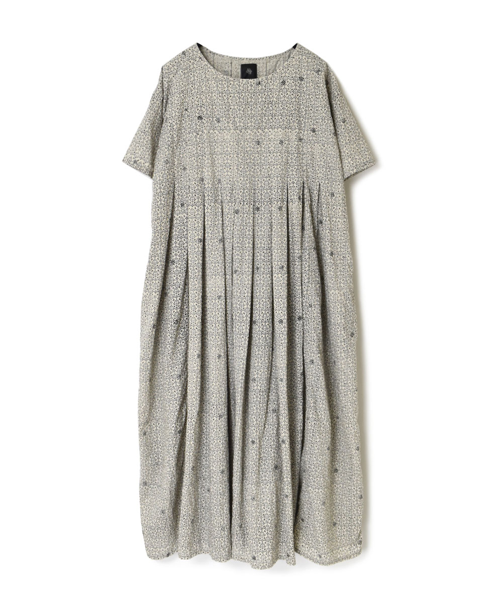 NMDS23341D (ワンピース) ORGANIC COTTON BIG CHECK WITH LEAF BLOCK PRINT (OVERDYE) INVERTED PLEATED SHORT SLEEVE PULLOVER DRESS