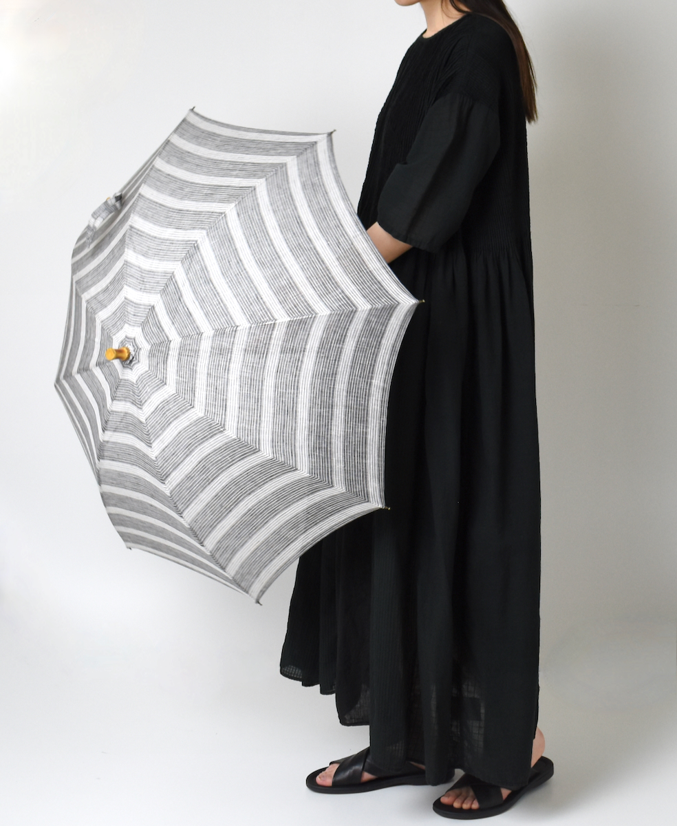 ●ONMDS2301 (日傘) PARASOL WITH BAMBOO HANDLE 47cm