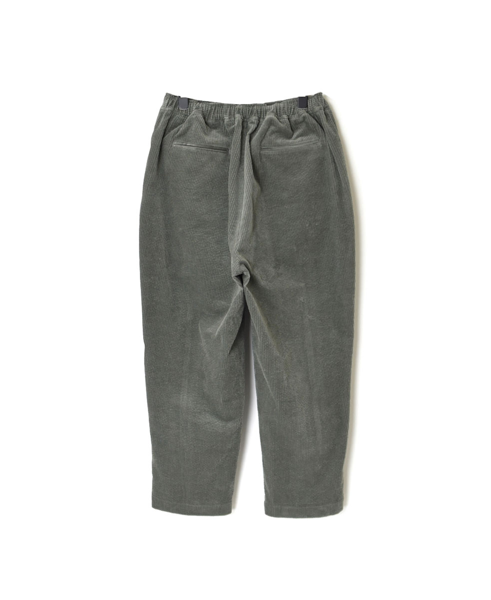GNMDS2101CR (パンツ) TROUSERS/8WALE CORDUROY EASY TAPERED PANTS