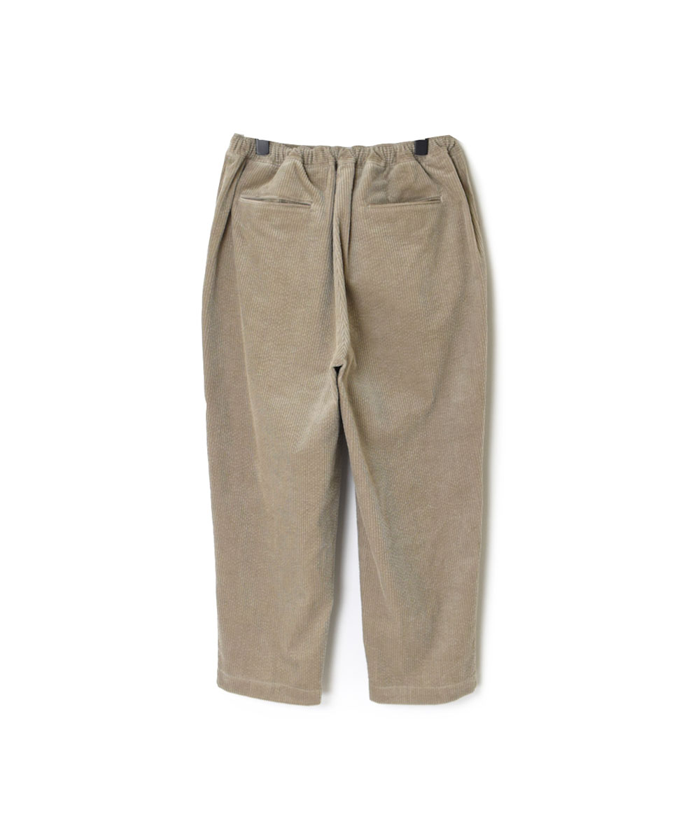 GNMDS2101CR (パンツ) TROUSERS/8WALE CORDUROY EASY TAPERED PANTS