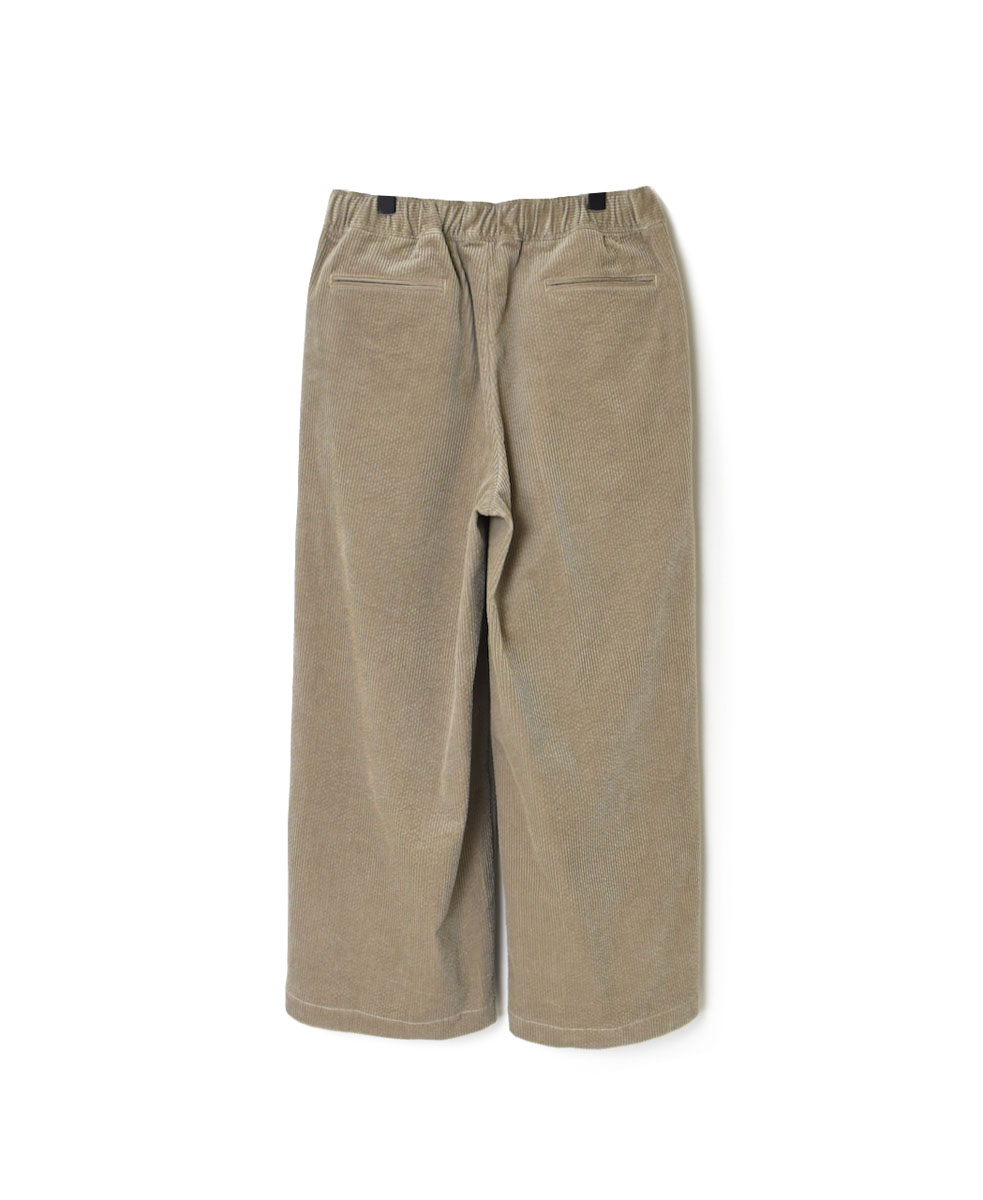 GNMDS2052CR (パンツ) TROUSERS/8WALE CORDUROY EASY WIDE PANTS