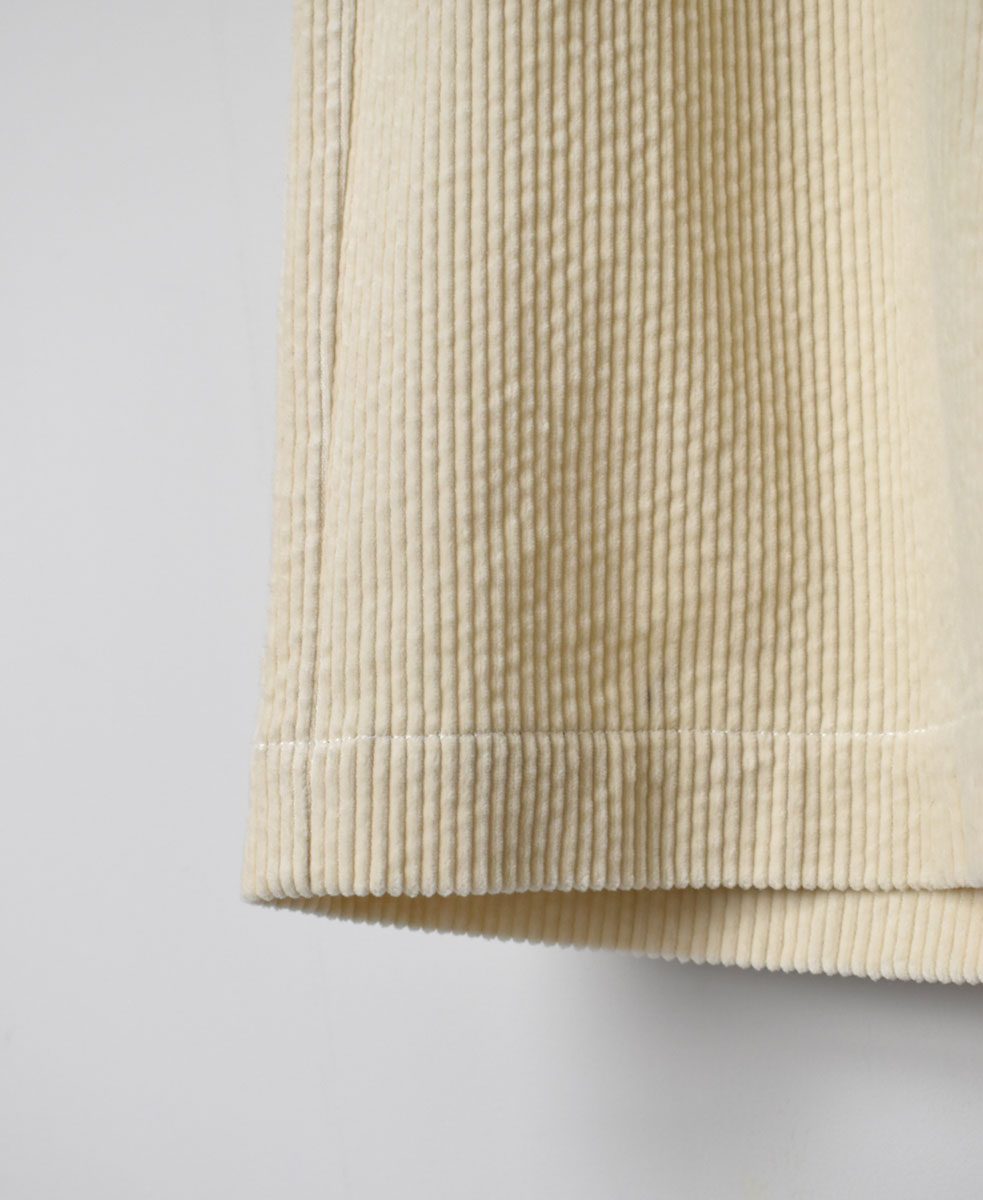 GNMDS2052CR (パンツ) TROUSERS/8WALE CORDUROY EASY WIDE PANTS