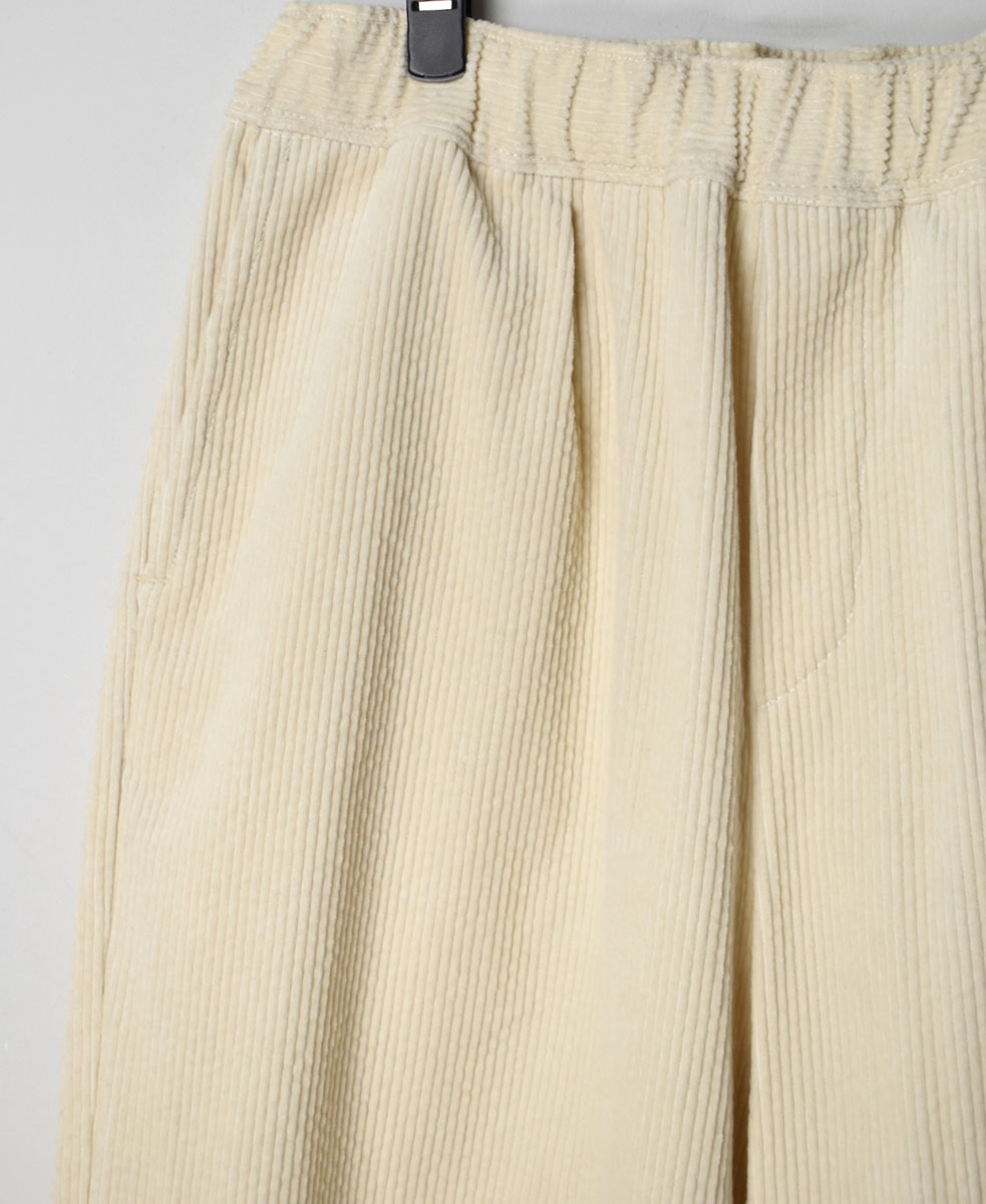 GNMDS2052CR (パンツ) TROUSERS/8WALE CORDUROY EASY WIDE PANTS