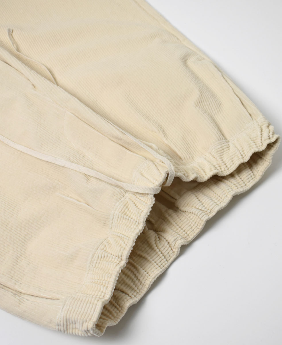 GNMDS2052CR (パンツ) TROUSERS/8WALE CORDUROY EASY WIDE PANTS