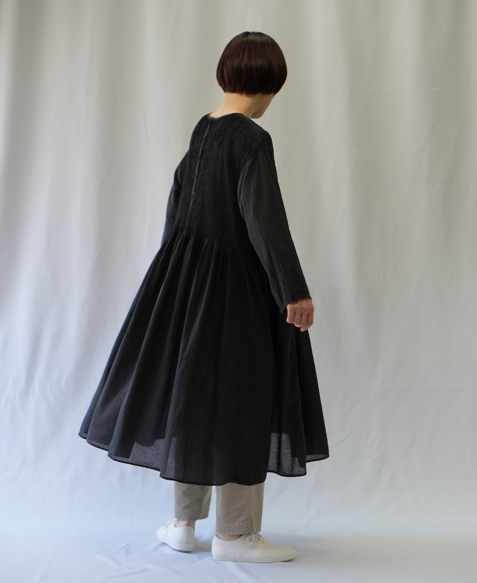 GNMDS2101CR (パンツ) TROUSERS/8WALE CORDUROY EASY TAPERED PANTS