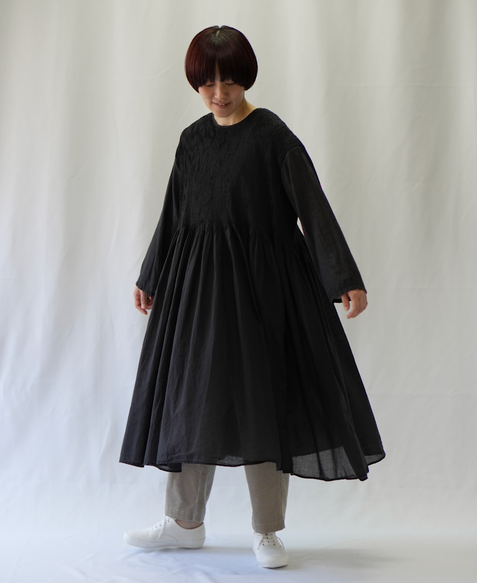GNMDS2101CR (パンツ) TROUSERS/8WALE CORDUROY EASY TAPERED PANTS