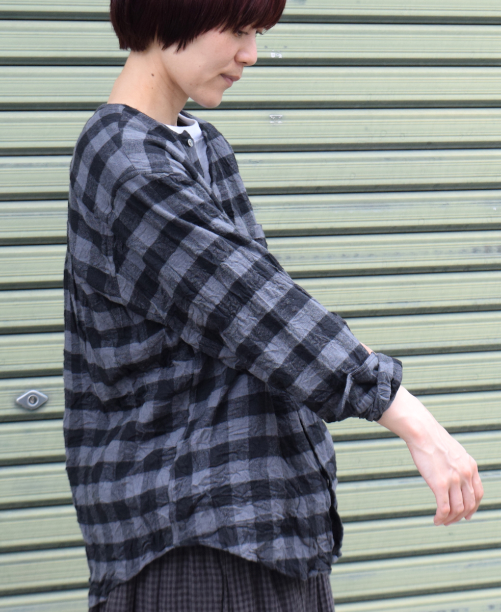 NVL2311FCW (シャツ) COTTON FLANNEL CHECK CREW-NECK L/SL OVERSIZED SHIRT
