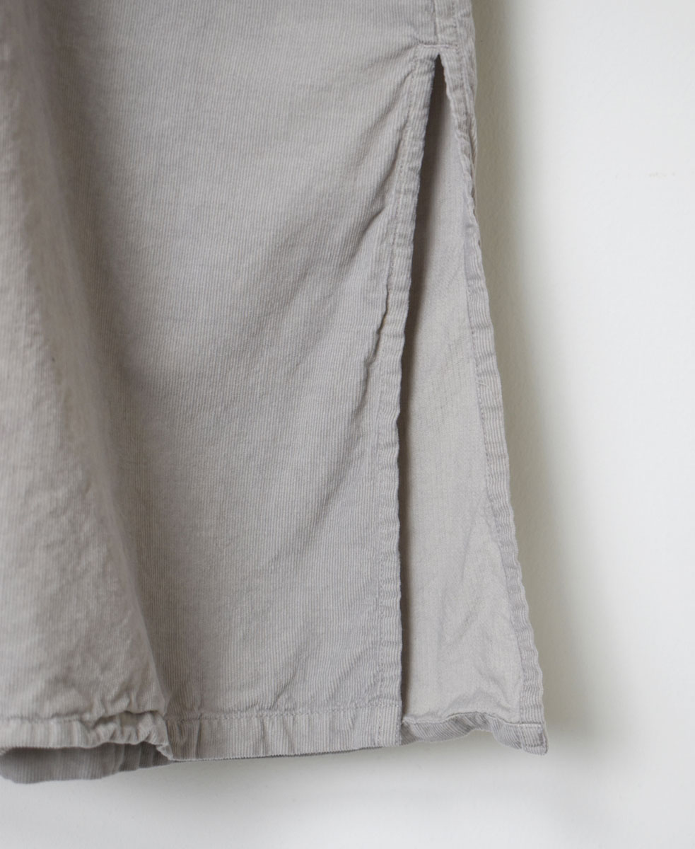 INHT2202CD (ロングシャツ) 26 WALES CORDUROY OVERDYE ONE-UP COLLAR LONG SHIRT