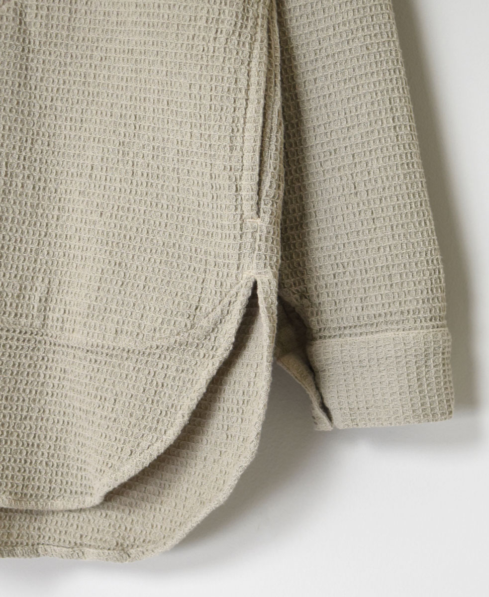 INHT2203WPD (シャツ) WAFFLE PLAIN OVERDYE HENLY NECK SHIRT