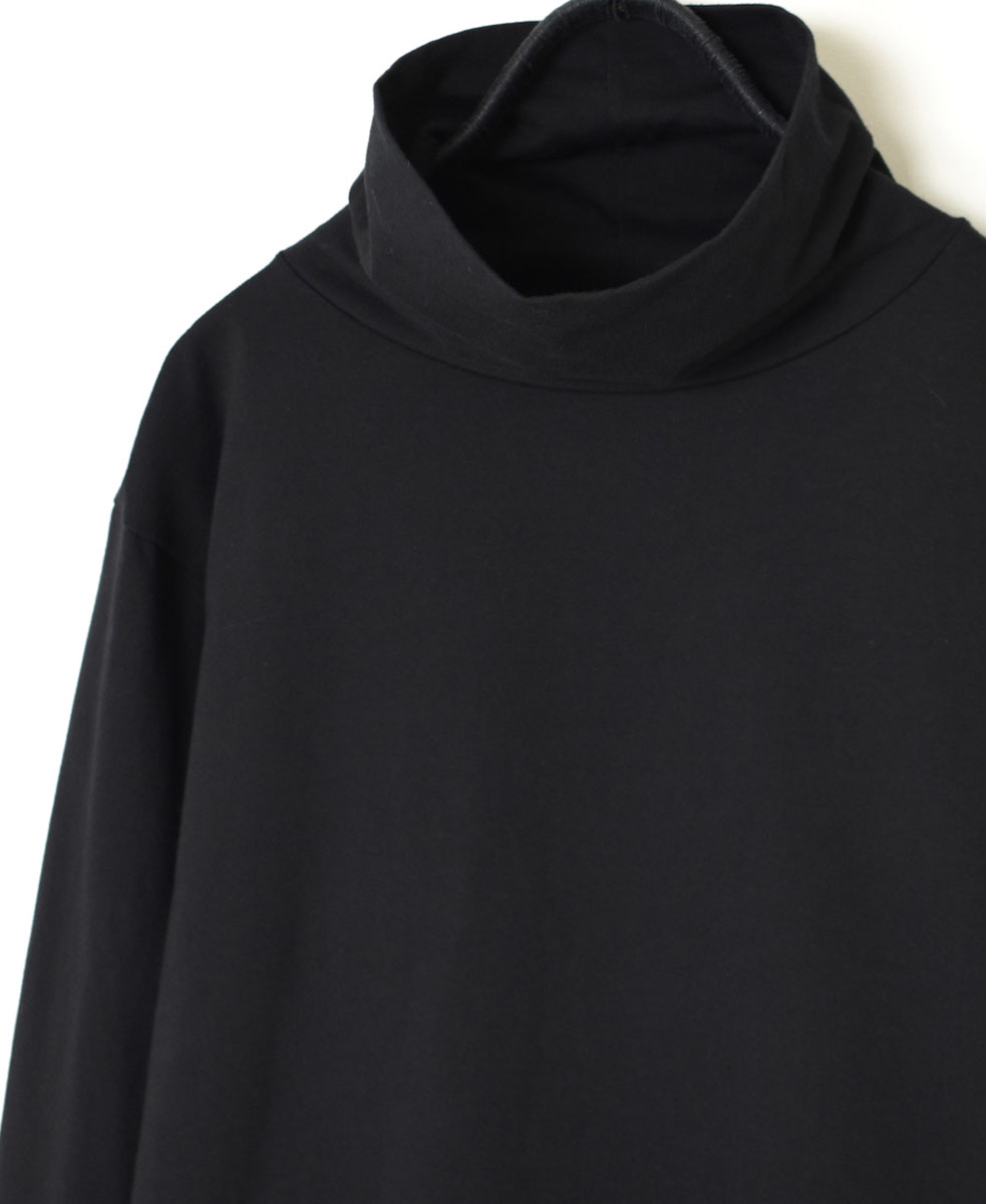 NFA2352 (Tシャツ) COTTON JERSEY TURTLE NECK OVERSIZE L/SL T-SHIRT WITH CUFF