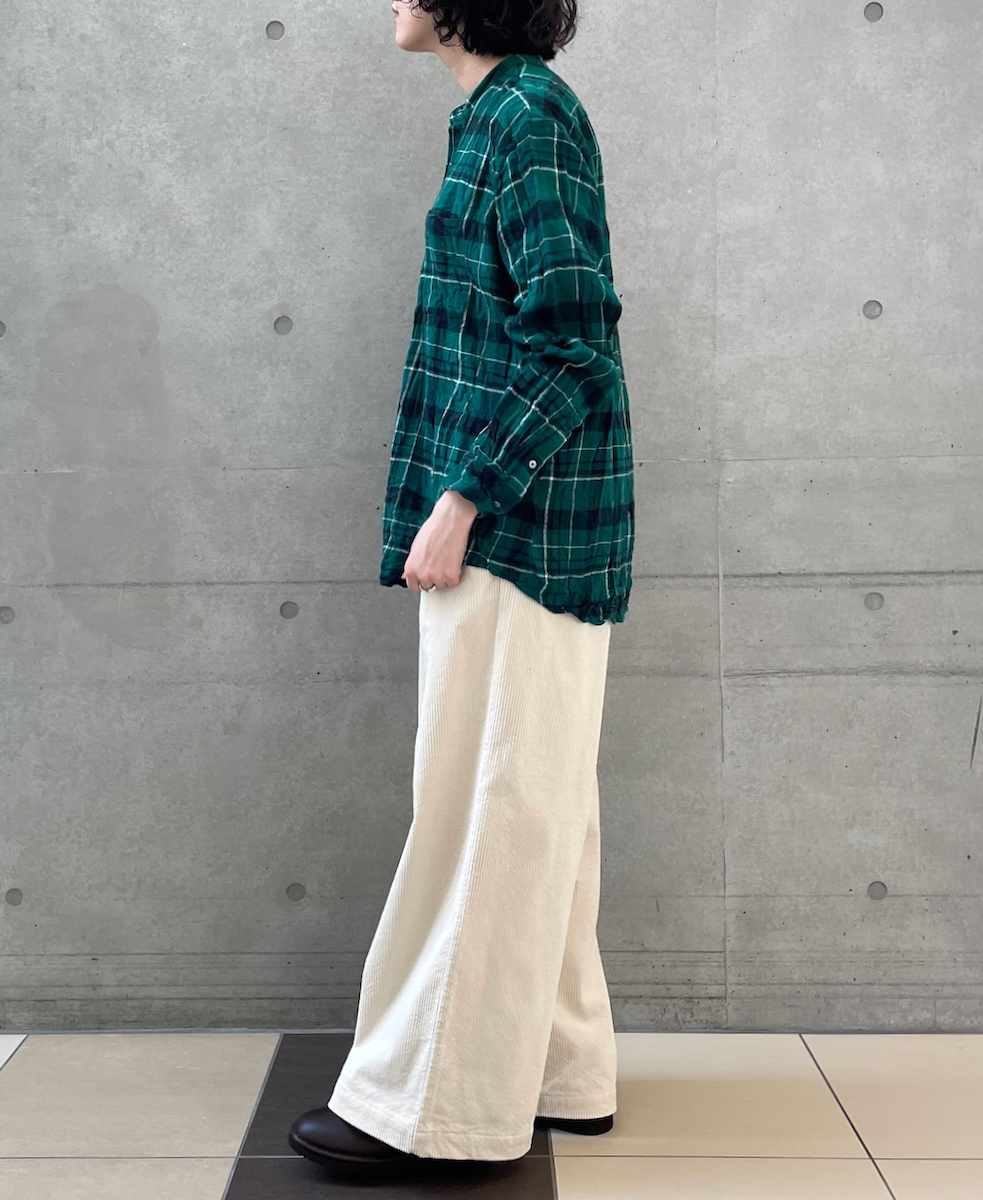 GNMDS2052CR (パンツ) TROUSERS/8WALE CORDUROY EASY WIDE PANTS