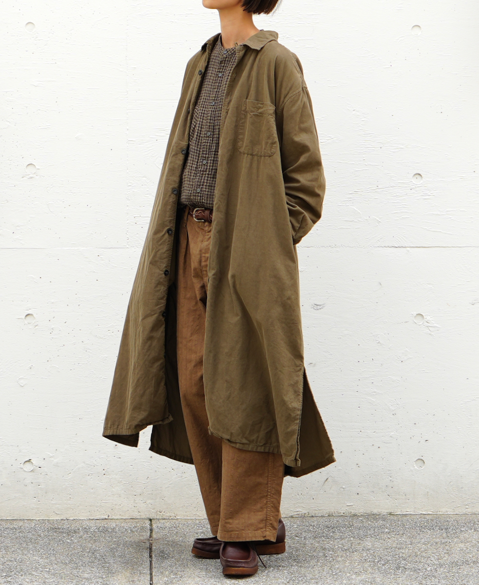 INHT2202CD (ロングシャツ) 26 WALES CORDUROY OVERDYE ONE-UP COLLAR LONG SHIRT