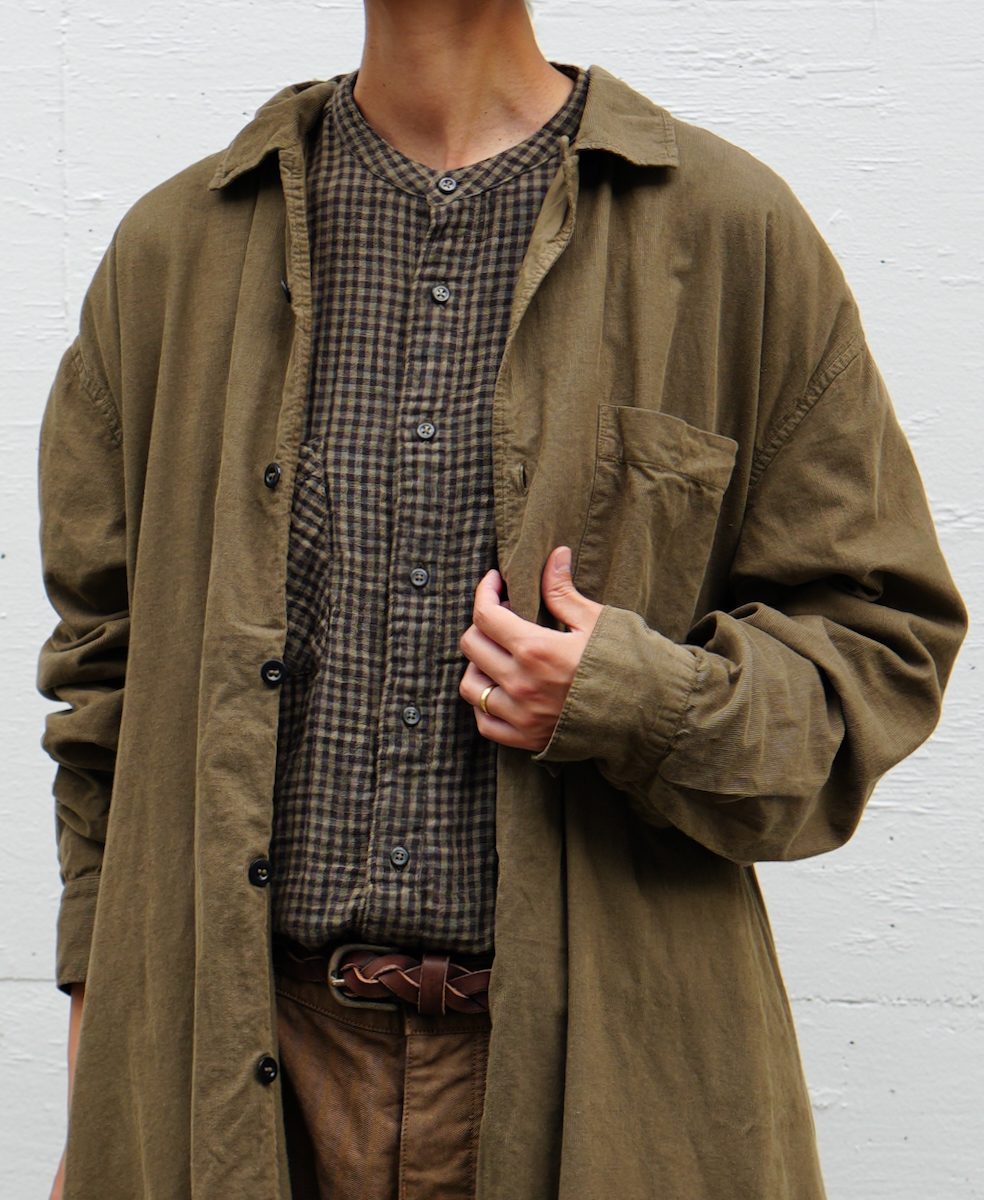 INHT2202CD (ロングシャツ) 26 WALES CORDUROY OVERDYE ONE-UP COLLAR LONG SHIRT