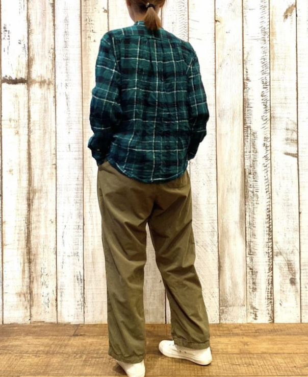 INHT2204CD (パンツ) 26WALES CORDUROY OVERDYE EASY PANTS