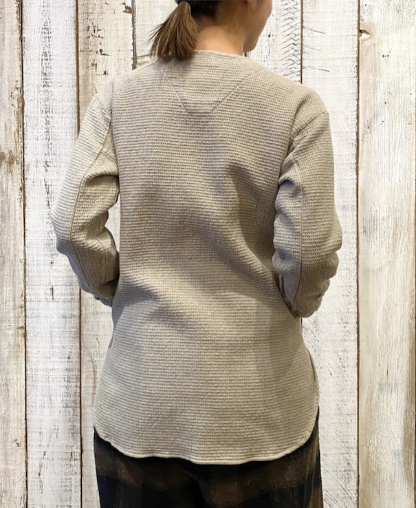 INHT2203WPD (シャツ) WAFFLE PLAIN OVERDYE HENLY NECK SHIRT