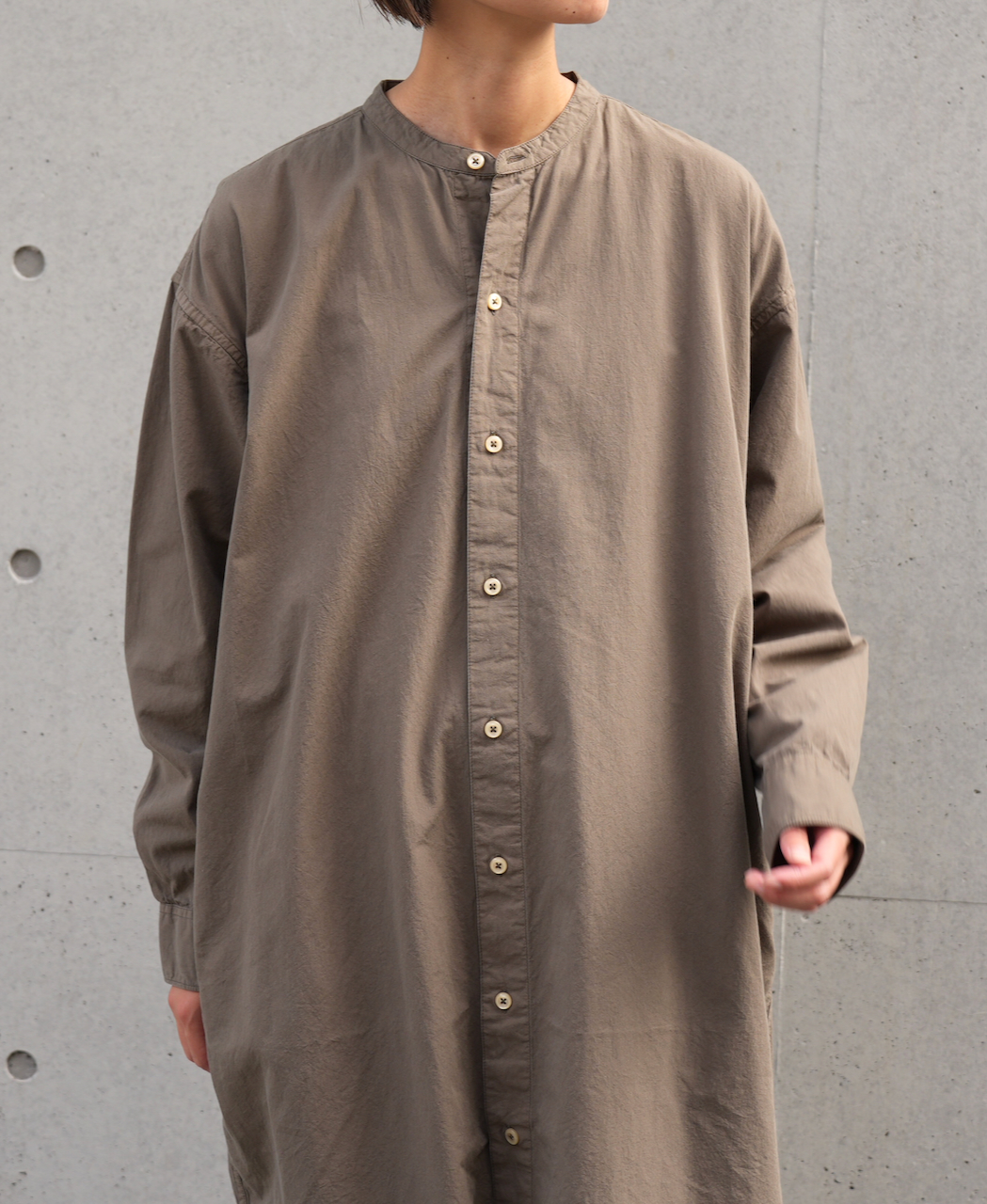 INAM1902PD (ロングシャツ) 40'S POPLIN  OVER DYED BANDED COLLAR LONG SHIRT