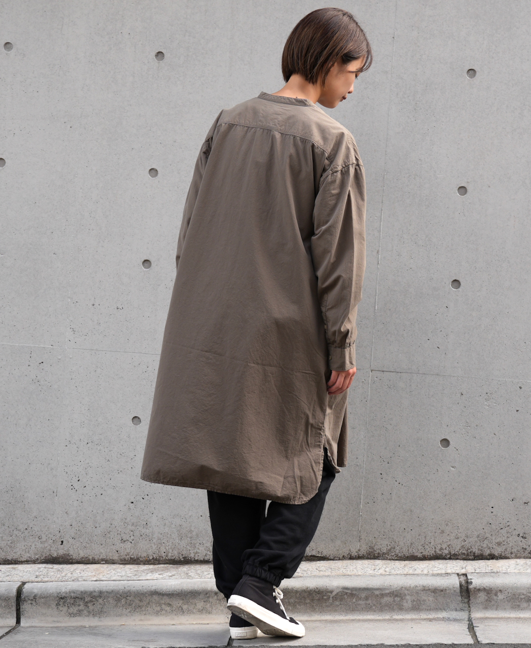 INAM1902PD (ロングシャツ) 40'S POPLIN  OVER DYED BANDED COLLAR LONG SHIRT