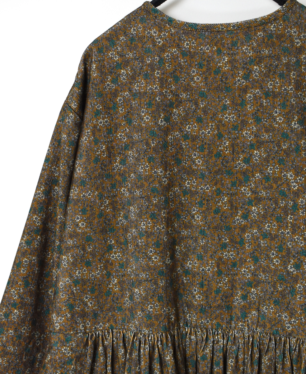 NSL23541 (ワンピース) CORDUROY SMALL FLOWER PRINT CREW-NECK GATHERED DRESS