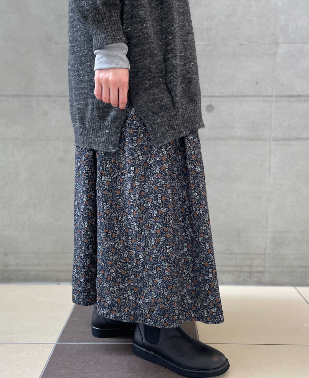 NSL22553 (スカート) CORDUROY SMALL FLOWER PRINT GATHERED SKIRT