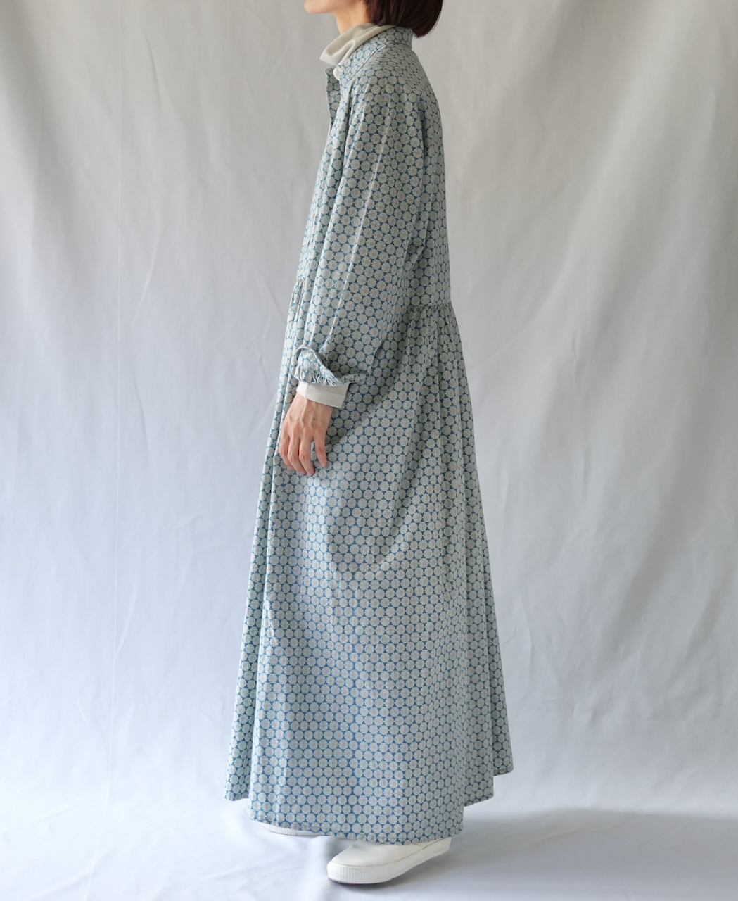 INSL23724 (ワンピース) 60'S POPLIN FLOWER PRINT REGULAR COLLAR DRESS