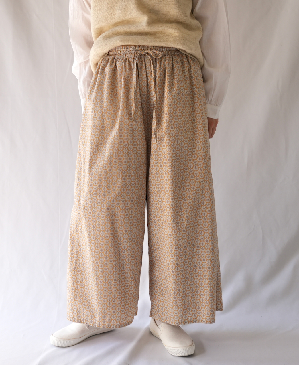 INSL23726 (パンツ) 60'S POPLIN FLOWER PRINT EASY PANTS