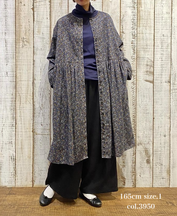 NSL23541 (ワンピース) CORDUROY SMALL FLOWER PRINT CREW-NECK GATHERED DRESS