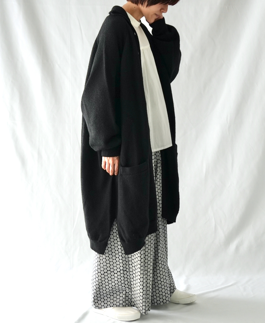 GNSL22703 (カーディガン) 5GG 2PLY COTOSWOLDS TURTLE NECK BUTTON LONG CARDIGAN
