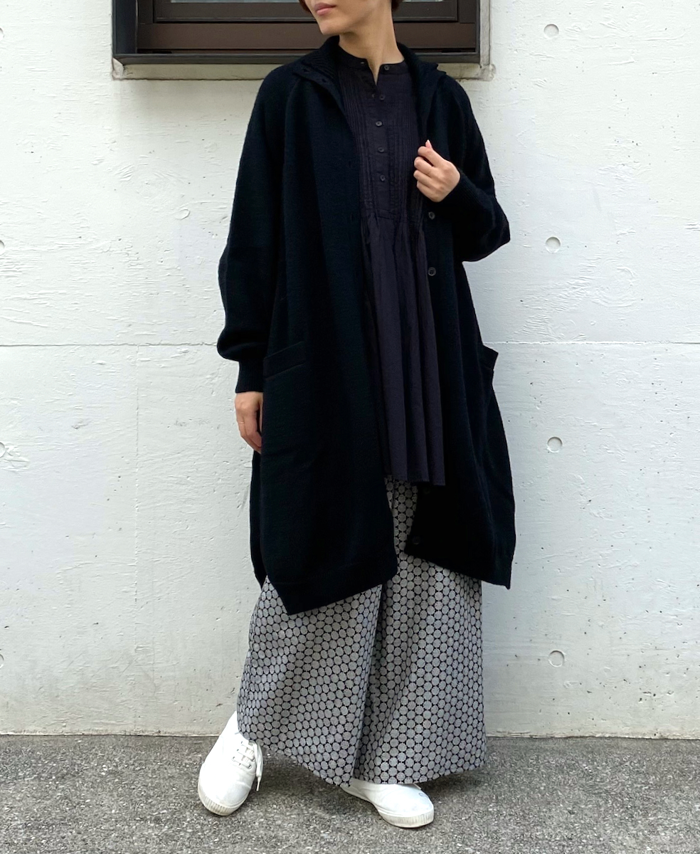 GNSL22703 (カーディガン) 5GG 2PLY COTOSWOLDS TURTLE NECK BUTTON LONG CARDIGAN
