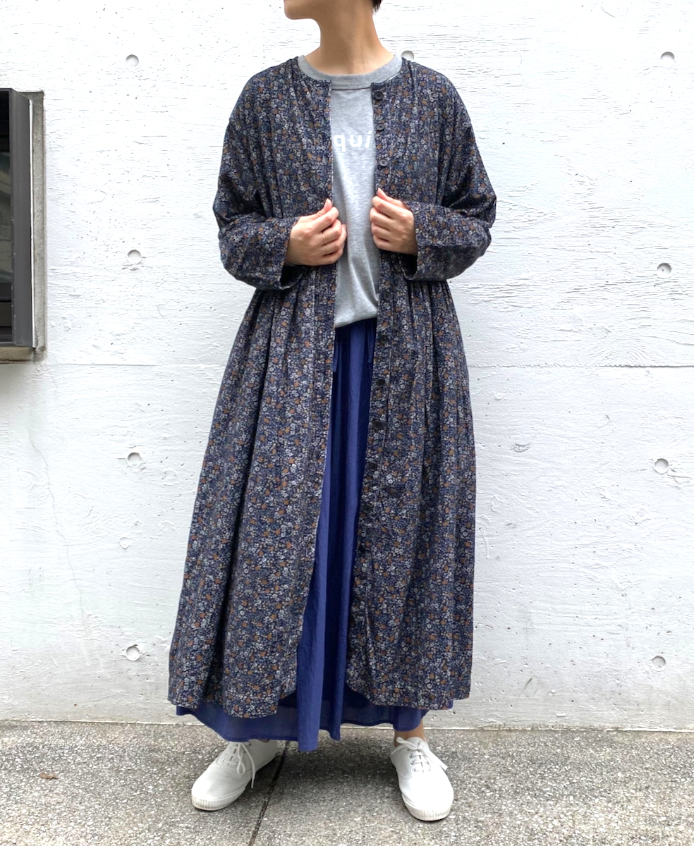 NSL23541 (ワンピース) CORDUROY SMALL FLOWER PRINT CREW-NECK GATHERED DRESS