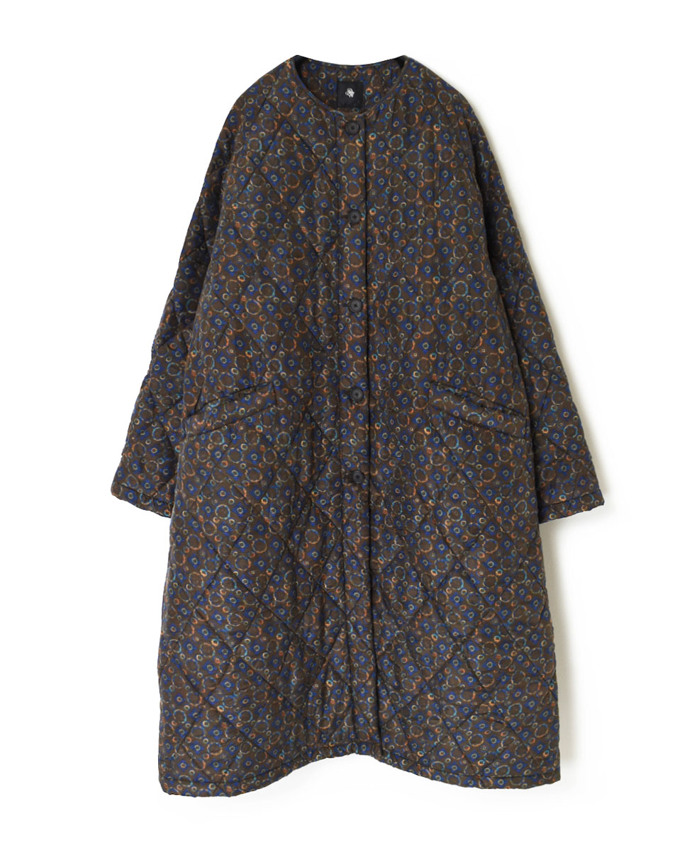 NMDS23541P (コート) PADDED SILK PRINT C-NECK FRONT BUTTON COAT