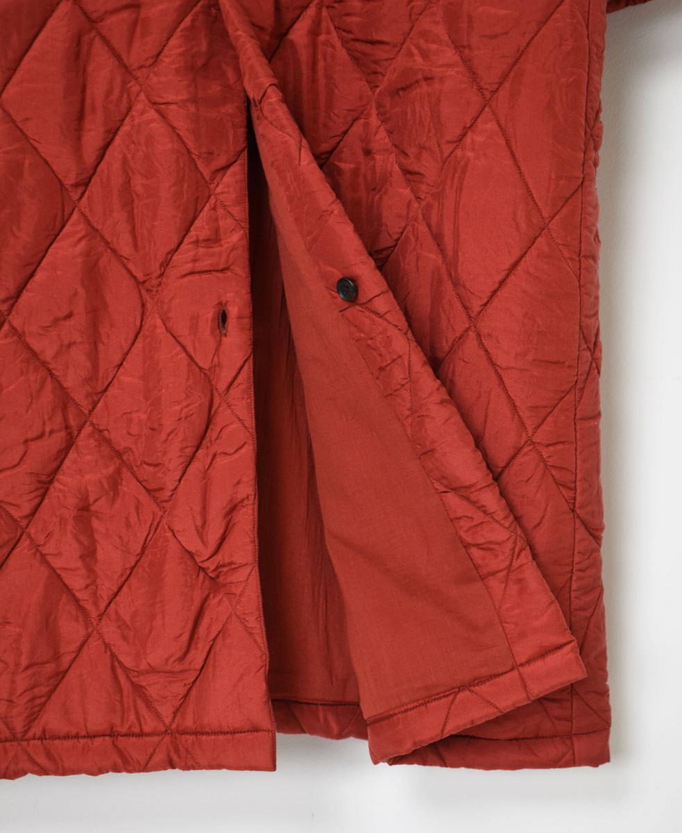 NMDS23541 (コート) PADDED SILK PLAIN C-NECK FRONT BUTTON COAT