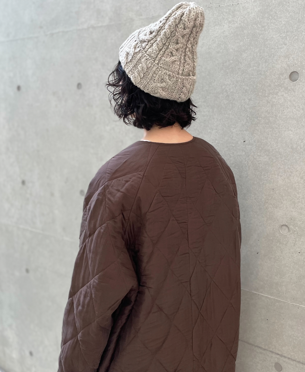 NMDS23541 (コート) PADDED SILK PLAIN C-NECK FRONT BUTTON COAT