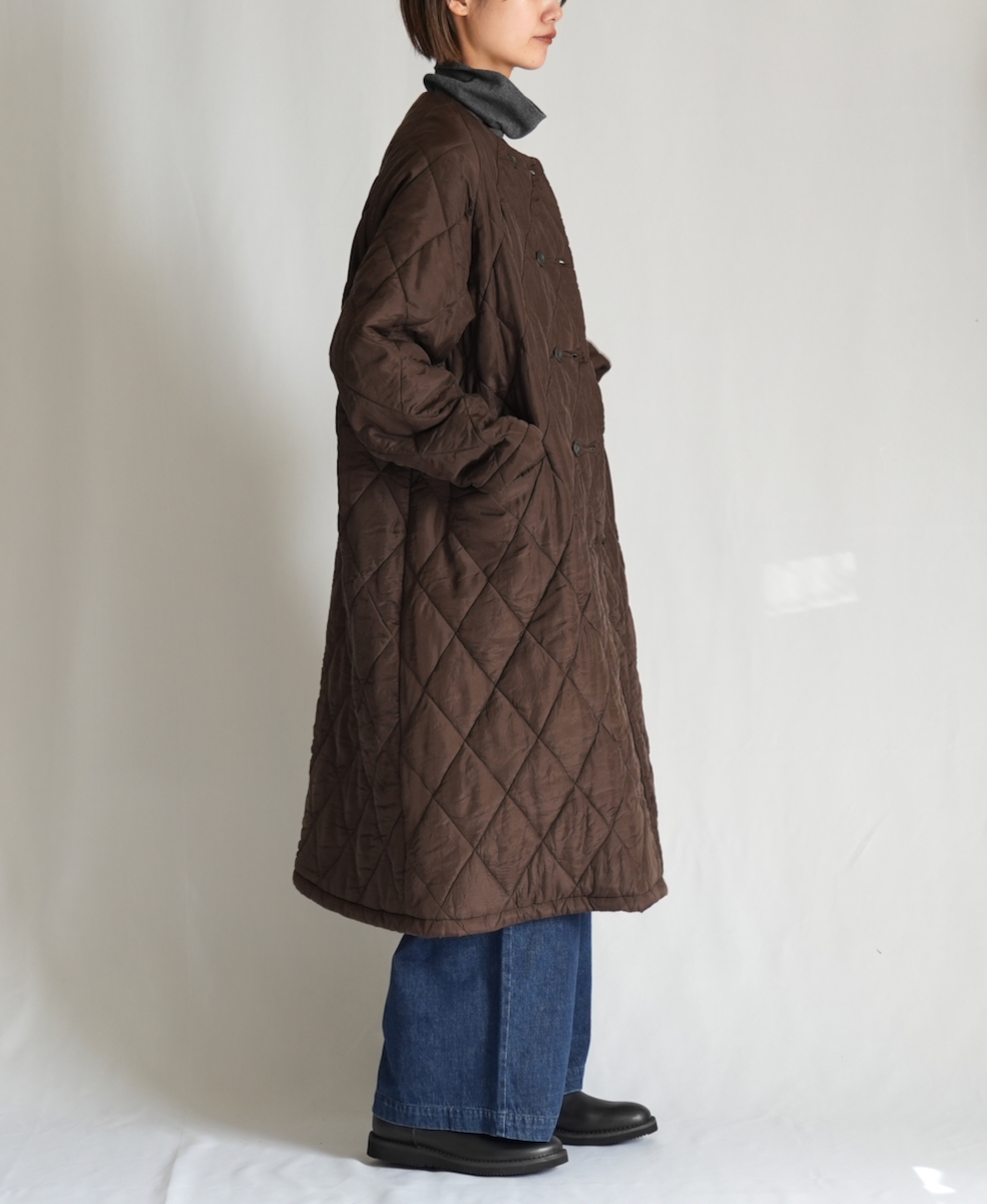 NMDS21512 (コート) PADDED SILK PLAIN NO COLLAR DOUBLE COAT